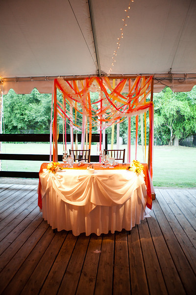 fleuretica_sweetheart table